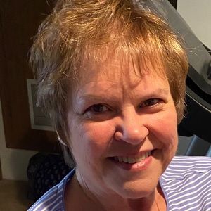 Meet your Posher, Paula